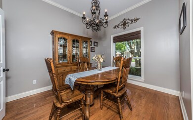 Formal Dining 2