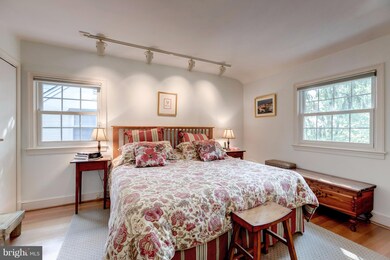 4231 47th St NW, Washington, DC 20016 - photo 6