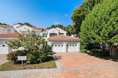 8410 Excalibur Cir unit A7, Naples, FL 34108 - photo 2