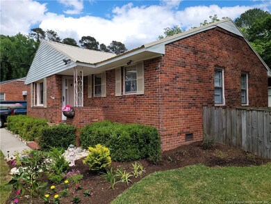 315 Durant Dr, Fayetteville, NC 28304 - photo 2