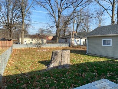 2608 Fowler St, Anderson, IN 46012 - photo 5