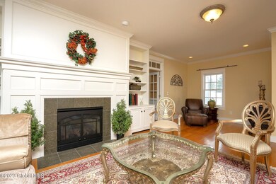 110 Saddlebrook Ln, Schenectady, NY 12302 - photo 7