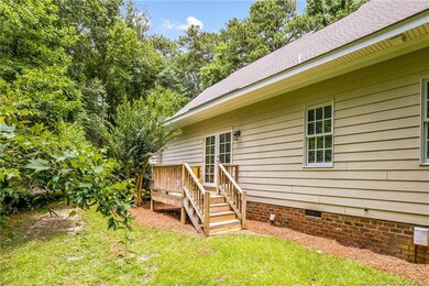 320 Glenburney Dr unit 102, Fayetteville, NC 28303 - photo 2