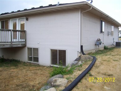 211 Division St, Brooklyn, WI 53521 - photo 7