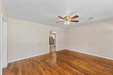 1512 Tobola St, Rosenberg, TX 77471 - photo 6