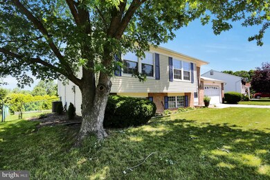 4854 Springtop Dr, Harrisburg, PA 17111 - photo 3