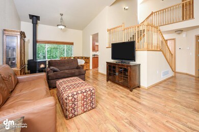 Living Room 5 DSC_4132-SMALL