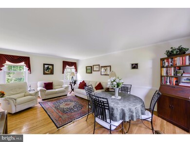 636 W Saint Andrews Dr, Media, PA 19063 - photo 6