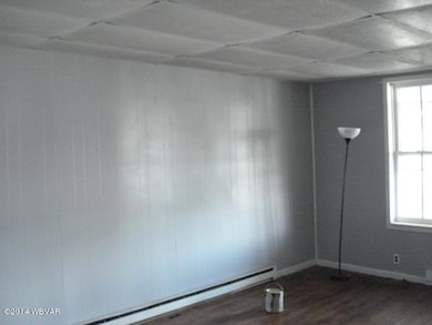 33 Apple St, Milton, PA 17847 - photo 4