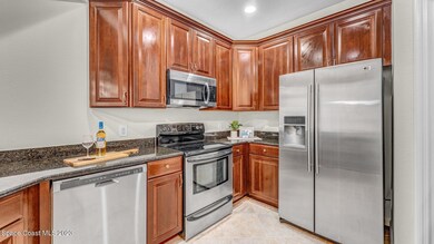 Arden Kitchen 15-web-or-mls-DSC00142