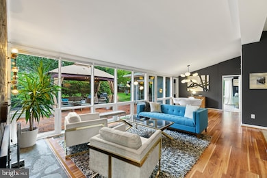 3414 Highview Ct, Silver Spring, MD 20902 - photo 4