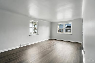 20 Clark Rd, Cincinnati, OH 45215 - photo 5