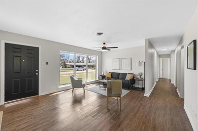 7909 Laura St, North Richland Hills, TX 76180 - photo 5