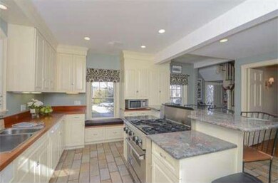49 Walnut St, Milton, MA 02186 - photo 6