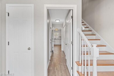 4827 Tower Rd unit B, Greensboro, NC 27410 - photo 4