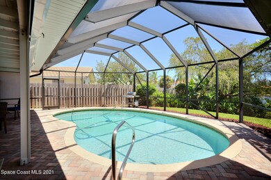 pool east