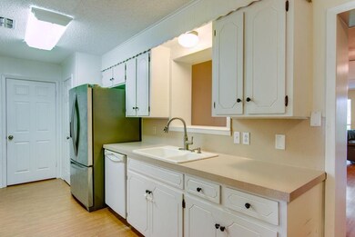 212 Starlite Dr, Texarkana, TX 75501 - photo 5