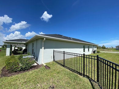 11060 NW Middle Stream Dr, Port Saint Lucie, FL 34987 - photo 7