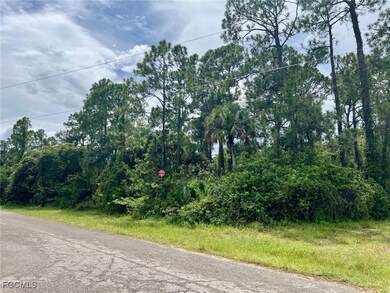 8027 Life Cir, Port Labelle, FL 33935 - photo 5