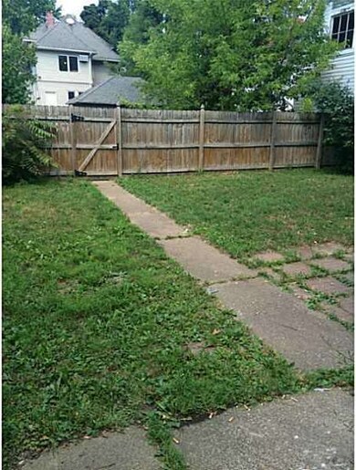 284 Miller St, North Tonawanda, NY 14120 - photo 3