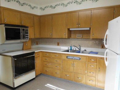 Kitchen v 1