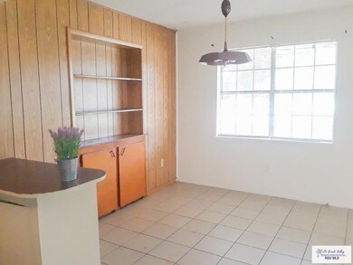 2100 Miller Ave, Donna, TX 78537 - photo 3