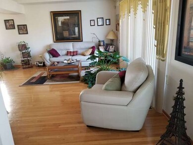 17966 Vista Dr, Country Club Hills, IL 60478 - photo 4