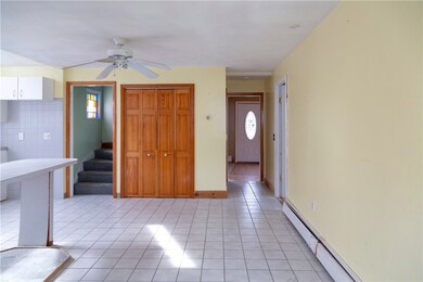 18 Calumet Ave, Johnston, RI 02919 - photo 3