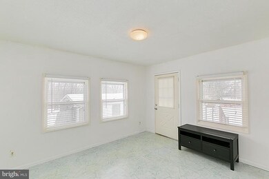 12001 Franklin St, Beltsville, MD 20705 - photo 5