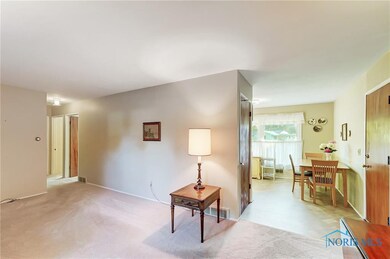 4702 Elmhurst Rd, Toledo, OH 43613 - photo 6