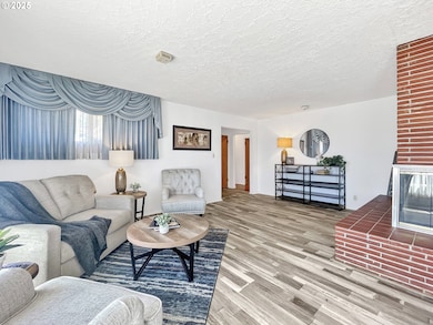 2116 Cascade Way, Longview, WA 98632 - photo 3