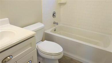 118 Walnut Hill Rd unit R, Derry, NH 03038 - photo 6