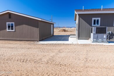 25163 N Mitchell Ln, Paulden, AZ 86334 - photo 4