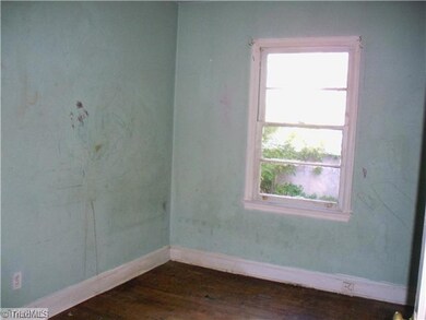 159 Ridge St, Reidsville, NC 27320 - photo 6