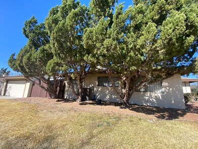 10657 Park View Cir, El Paso, TX 79935 - photo 6