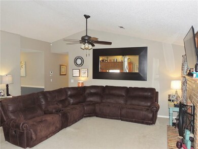 3904 W Beechwood Dr, Rogers, AR 72756 - photo 6