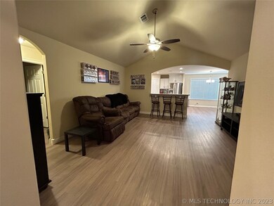 from entrance to livingroom