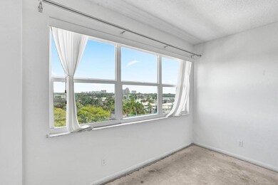 Horizon House Condominiums unit 804, Fort Lauderdale, FL 33304 - photo 3