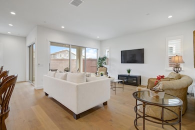 3622 Edgewood Ct, Folsom, CA 95630 - photo 2