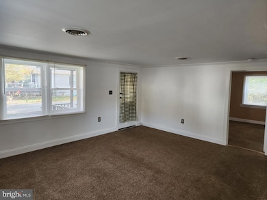 814 Garfield Ave, Colonial Beach, VA 22443 - photo 6