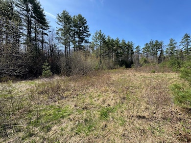 MR7L96C Scarlet Way, Lebanon, ME 04027 - photo 2