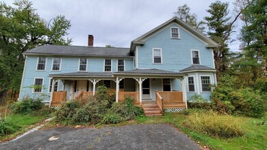 191 Middle St unit 193, Amherst, MA 01002 - photo 3