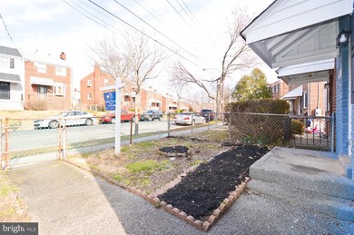 731 Hilltop Terrace SE, Washington, DC 20019 - photo 4