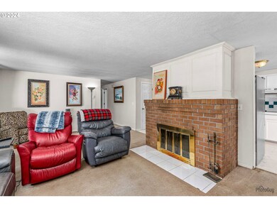 2280 Providence St, Eugene, OR 97401 - photo 6