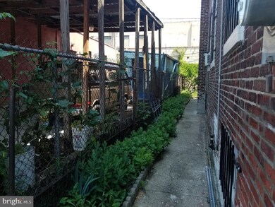 513 Erie St, Camden, NJ 08102 - photo 4