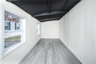 4 Ln 3, Coventry, RI 02816 - photo 2