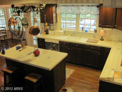 7018 Bloomsbury Ln, Spotsylvania, VA 22553 - photo 4