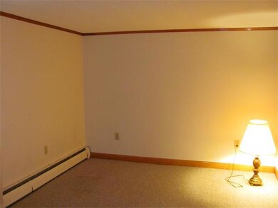 31 Pickering Ave unit 2, Bellingham, MA 02019 - photo 4