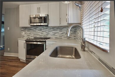 1405 Weaver Pkwy, North Tonawanda, NY 14120 - photo 5