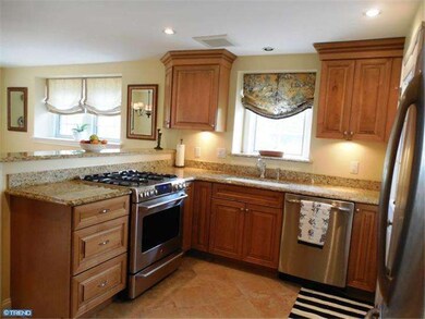 517 Eaton Rd, Drexel Hill, PA 19026 - photo 6